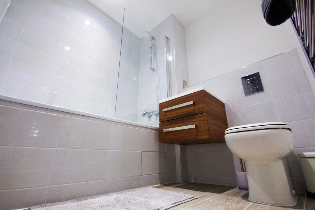 Modern 2 Bed Apartment With Central Location Birmingam Exterior foto